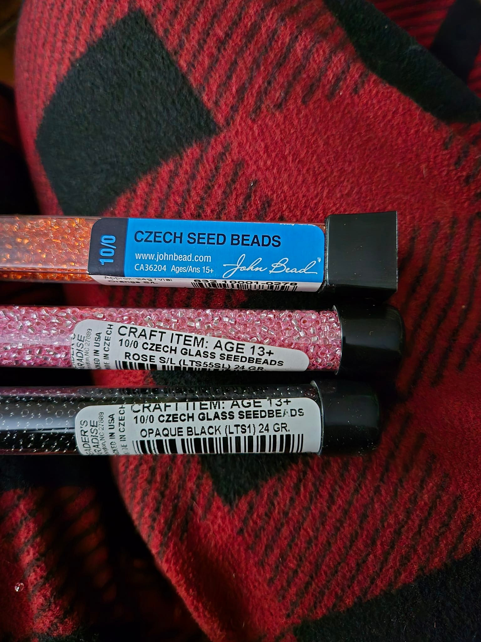 Has anyone used quarter tila beads in peyote stitch?