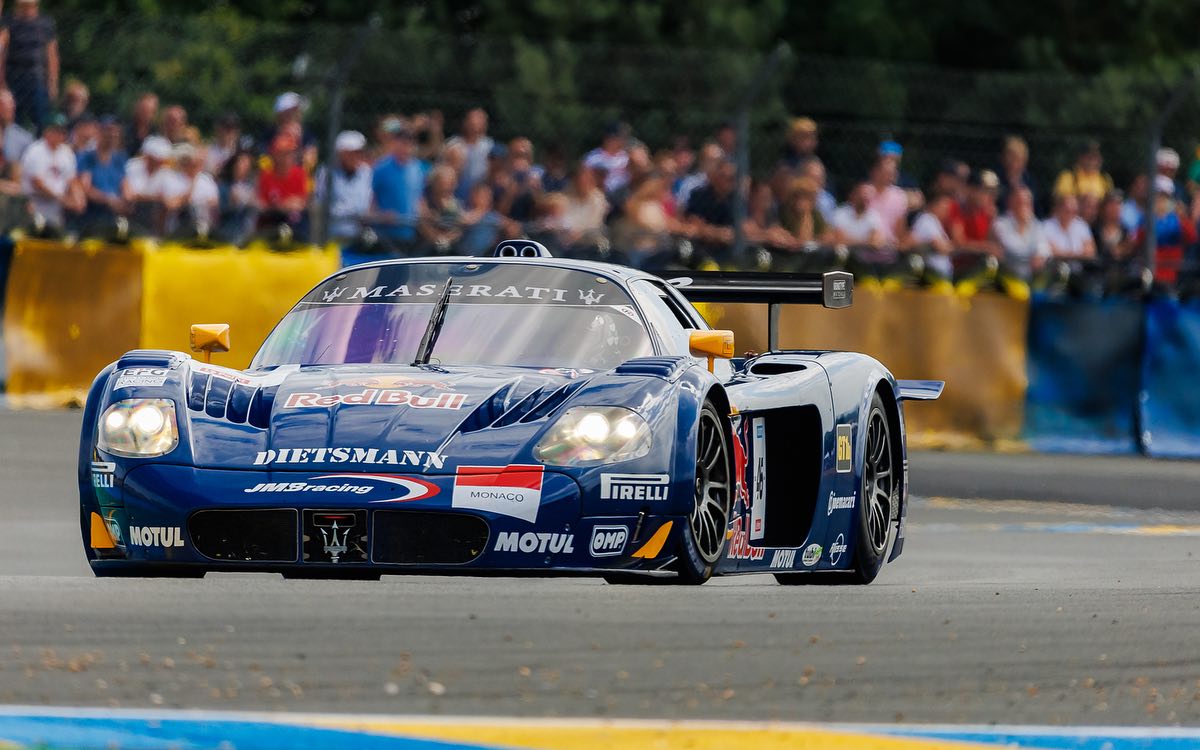 Maserati MC12 dominates GT1 in the 2000s