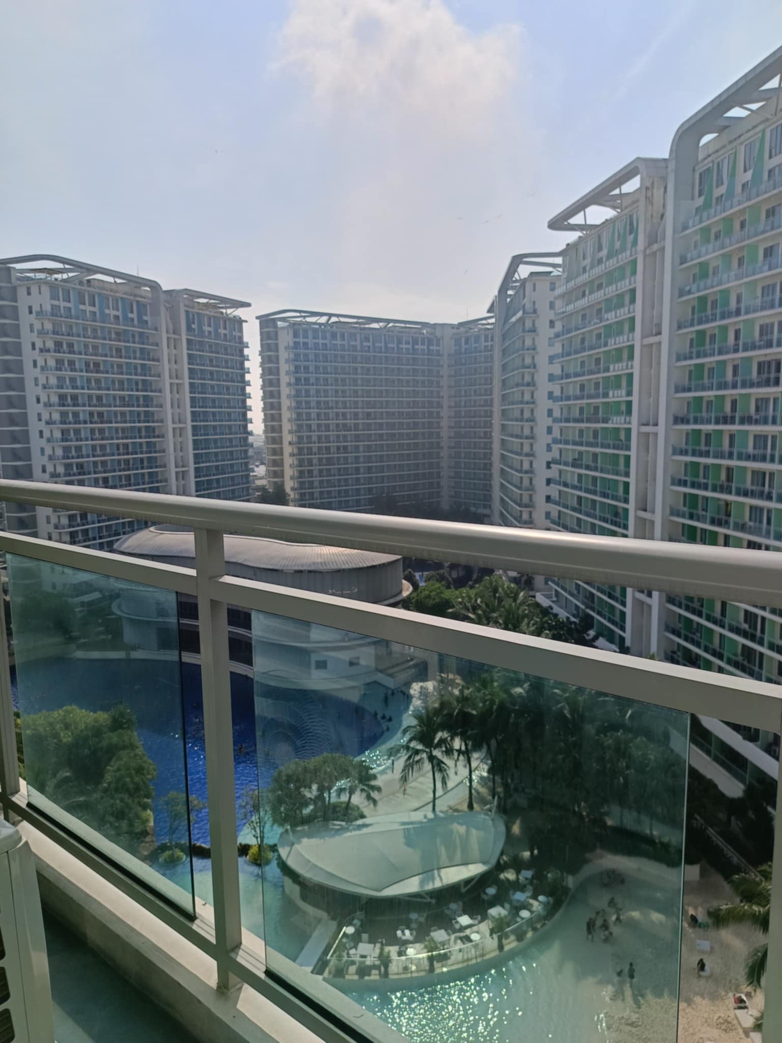 Azure... - Azure Urban Resort Residences D-Ari Luxury Condo