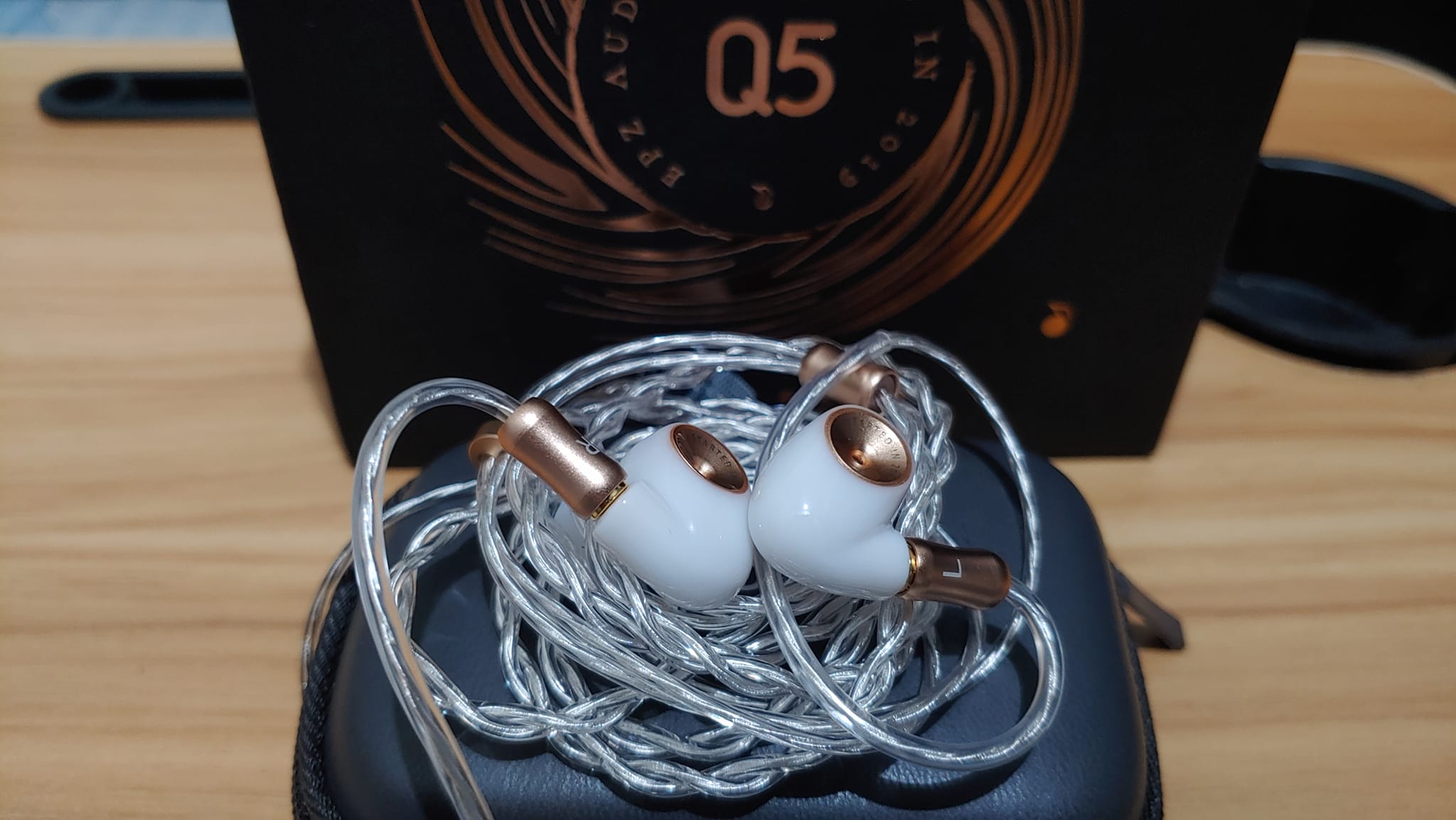 EPZ 530 earbuds review: great sound for the price
