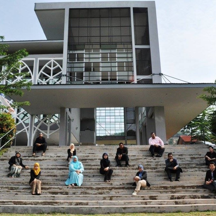 Kolej Universiti Agrosains Malaysia - UCAM - Pakej Ransangan Akademik ...