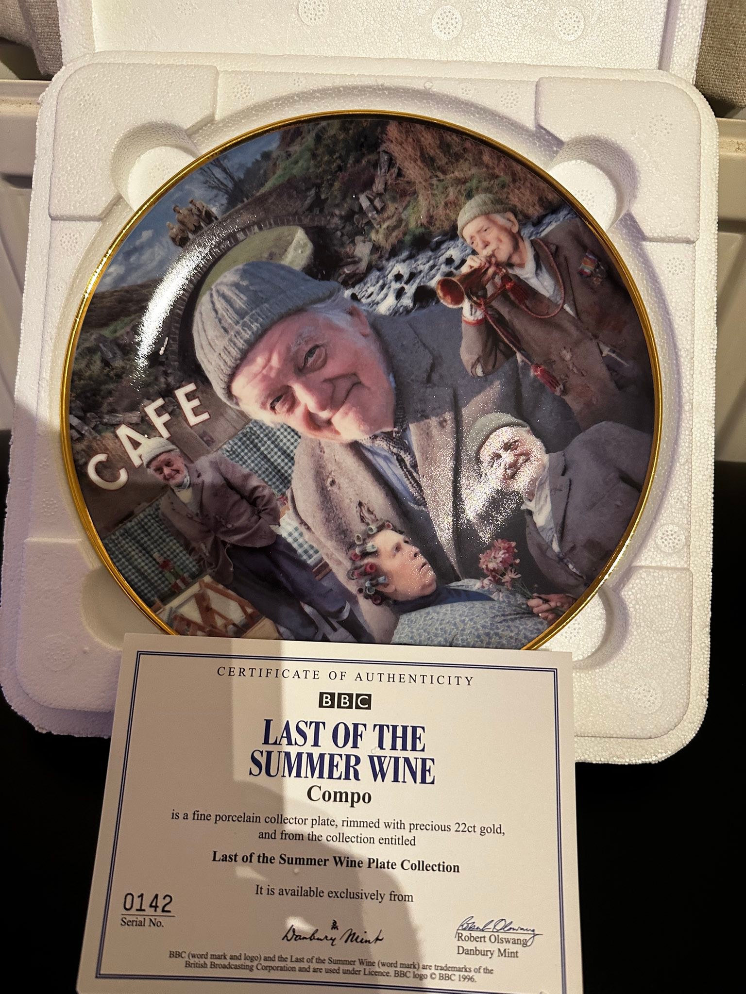 Last of the summer wine plates by Danbury Mint 22ct gold edge 