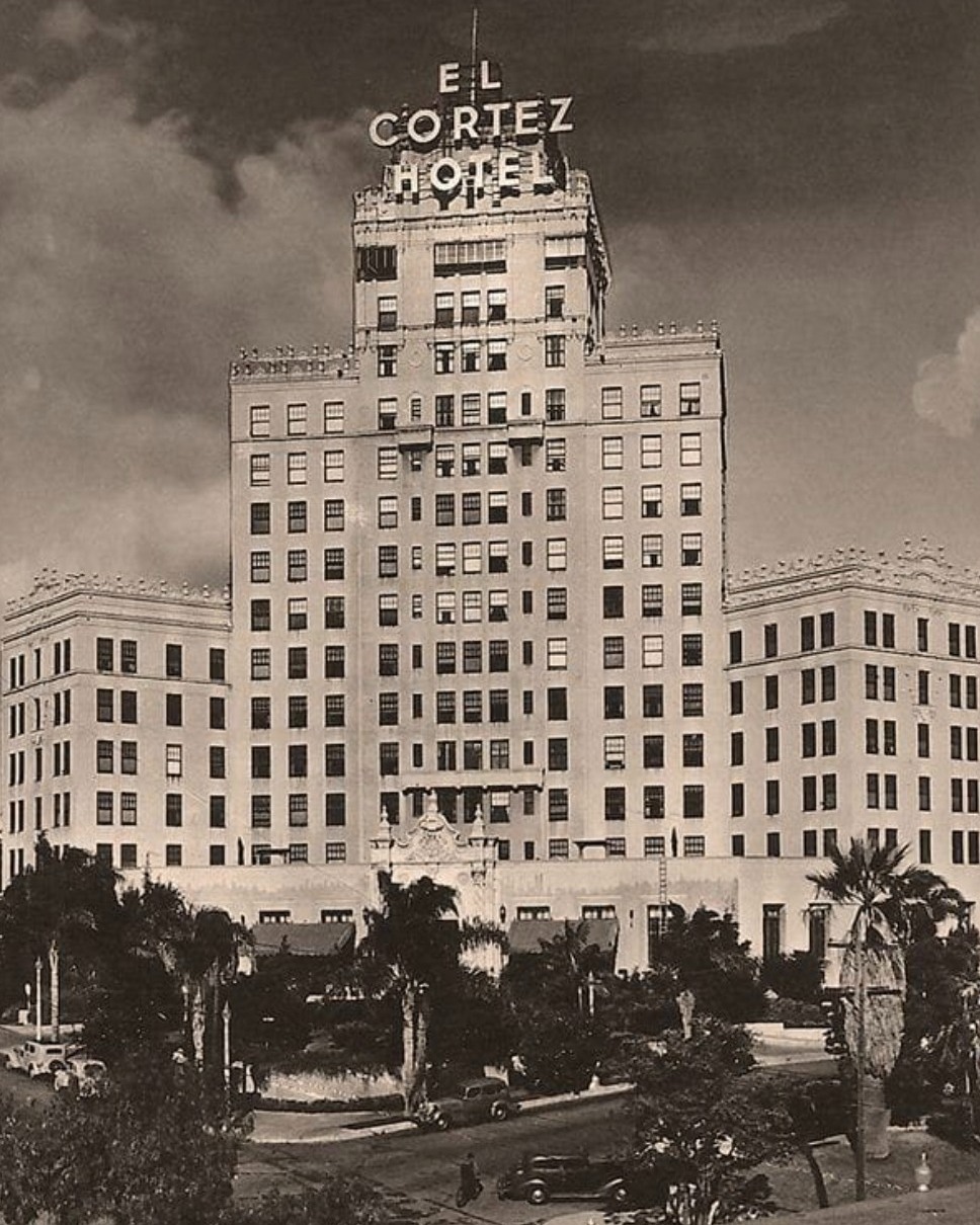 San - El Cortez Hotel, San Diego (Circa 1940s) The El Cortez Hotel, in its prime during the ...