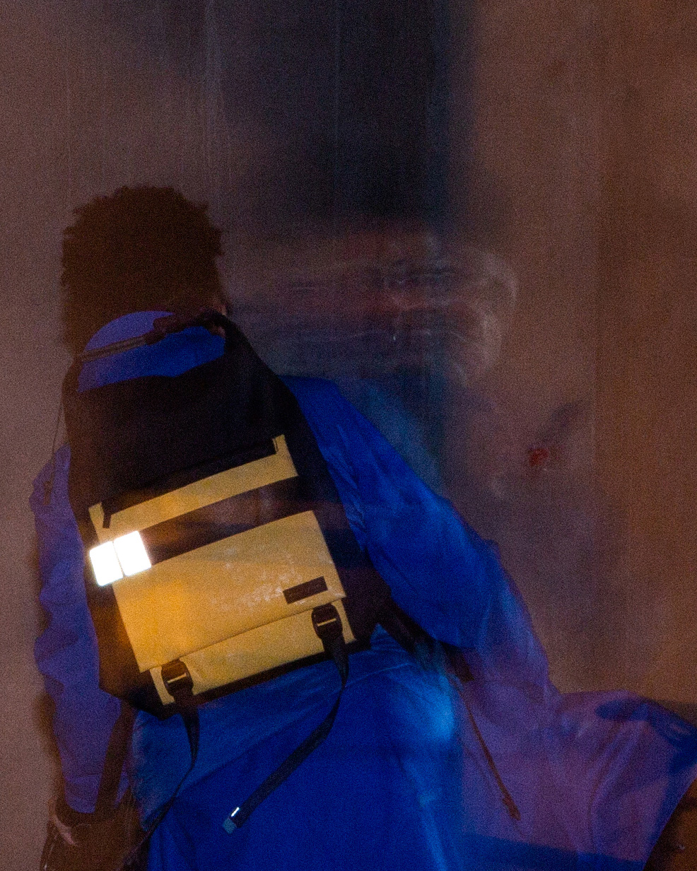 F690 COSTON: Medium-sized, extra-padded backpack for heavy loads