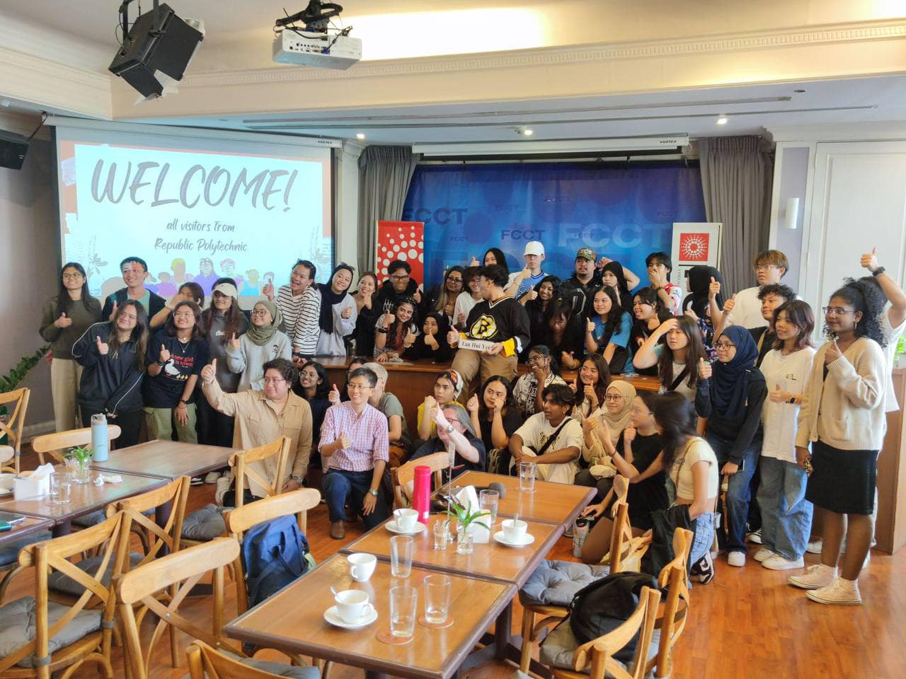 Foreign Correspondents' Club of Thailand - FCCT - The FCCT was ...