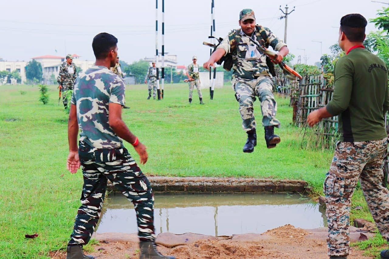 ʌ-ɭɭ Mithilesh Fauji ɭɭ-ʌ