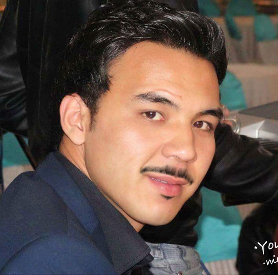 آهنگ قشنگ هزاره گی با دمبوره تقدیم شما خوبان. #hazaragi #song # ...