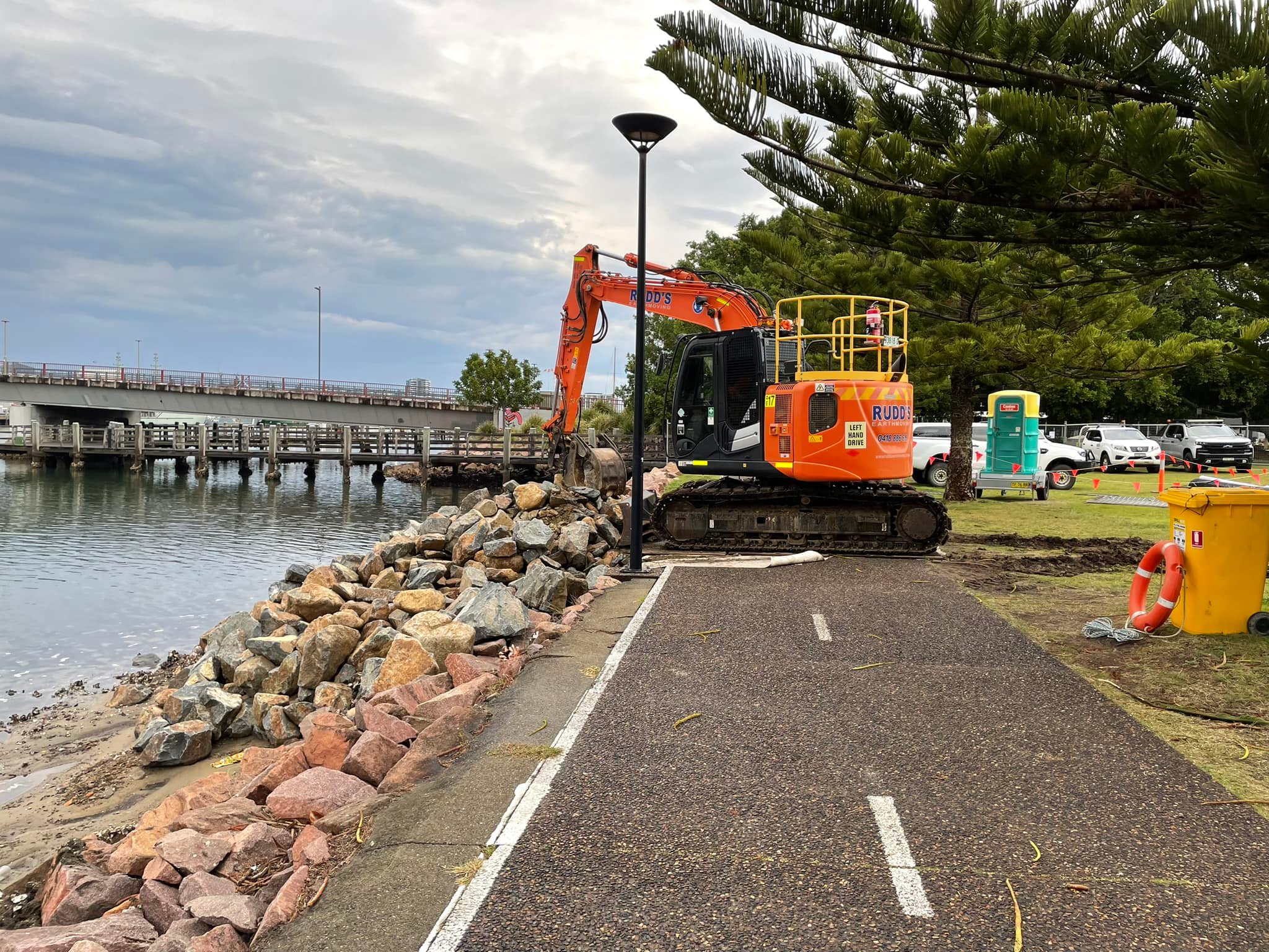 Rudd's Earthmoving