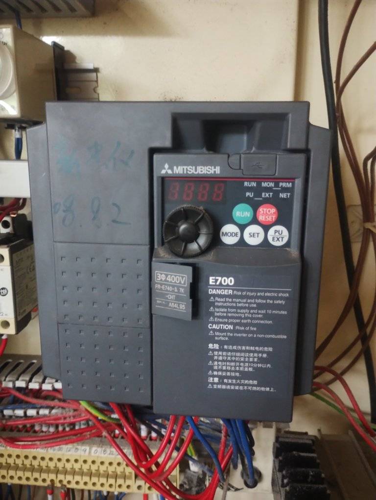 MITSUBISHI HMI GOT2000 GT2107-WTBD AVAILABLE WORKING CONDITION IN
