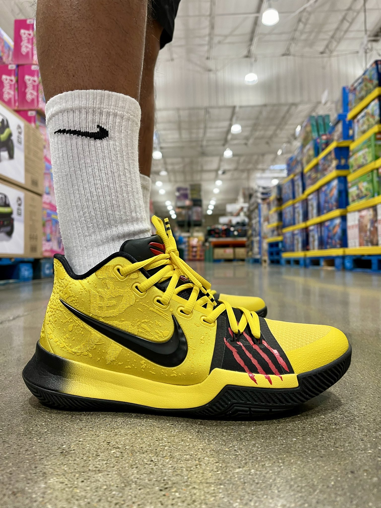 Nike Kyrie 3 