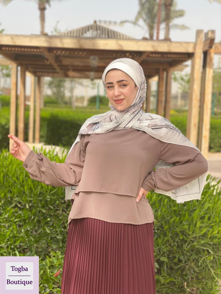 Togba boutique - البلوزه الكريب الطبقتين متاحه الان... | Facebook