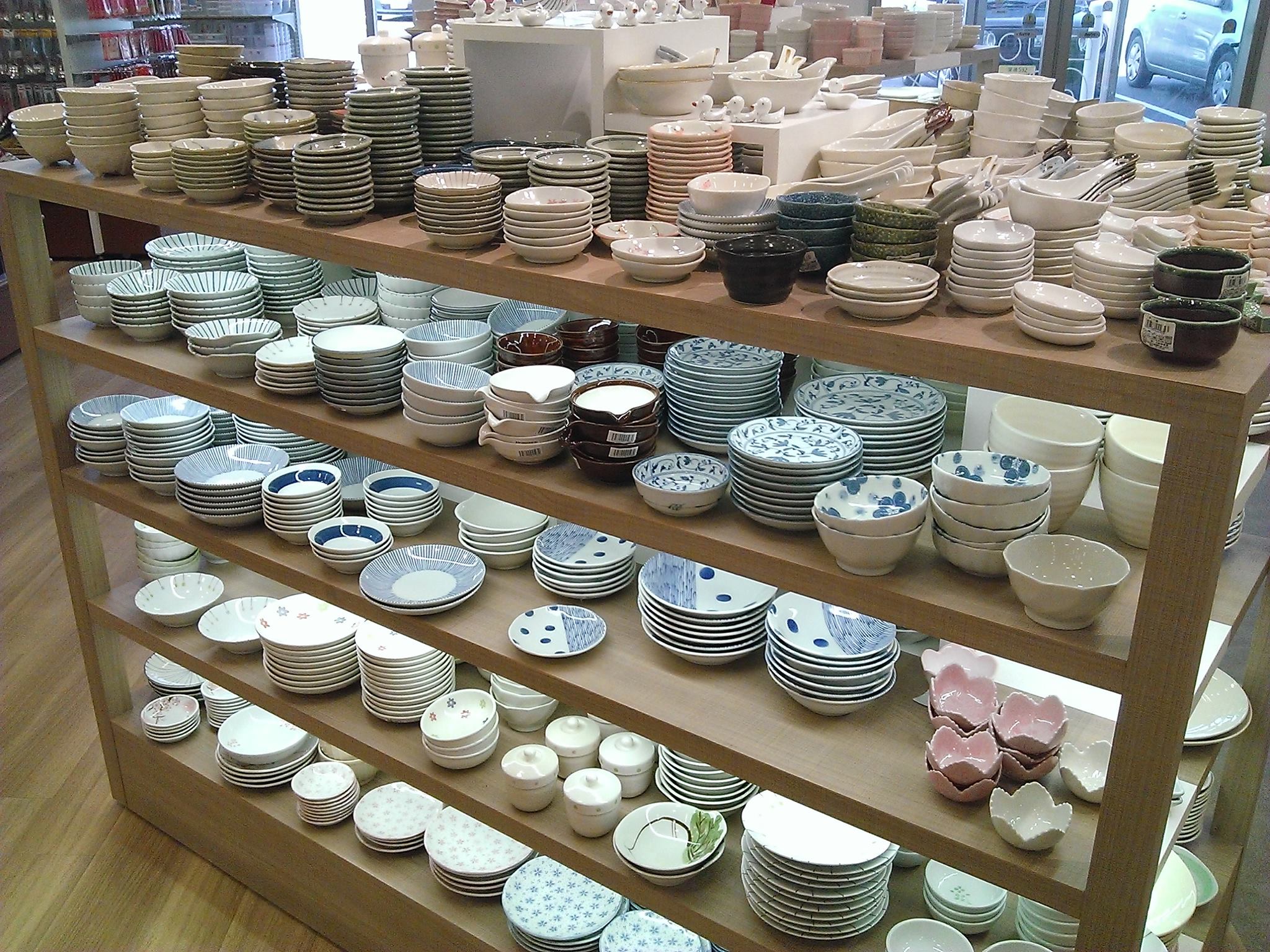 Japan Report 6] 100 yen shop! So-called 'pound shop' in the UK can