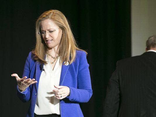The Nearly - What's on her hand ? LOL Christine Jones reaction after ...