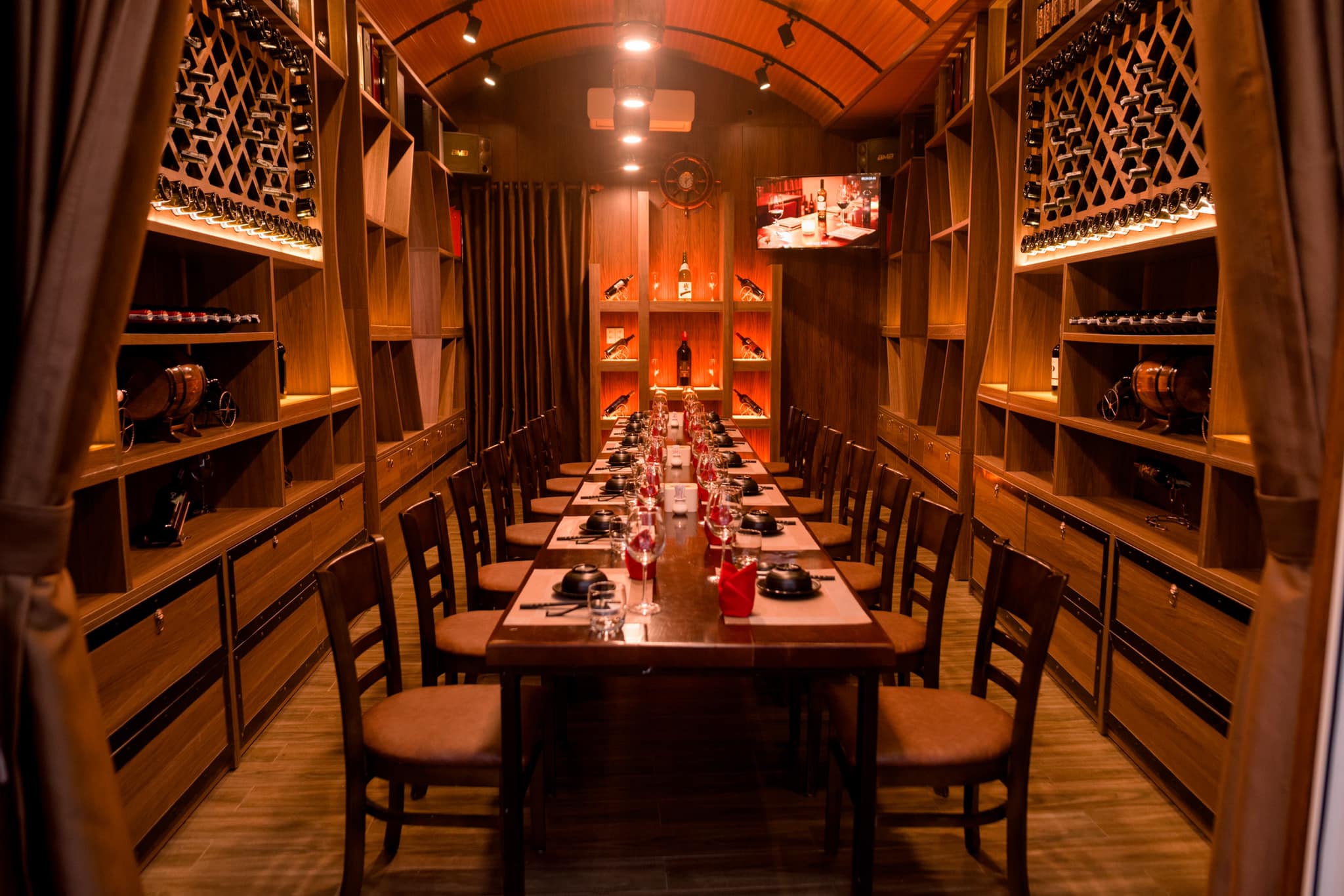 TN Wine Room - Vang Huế | Hue