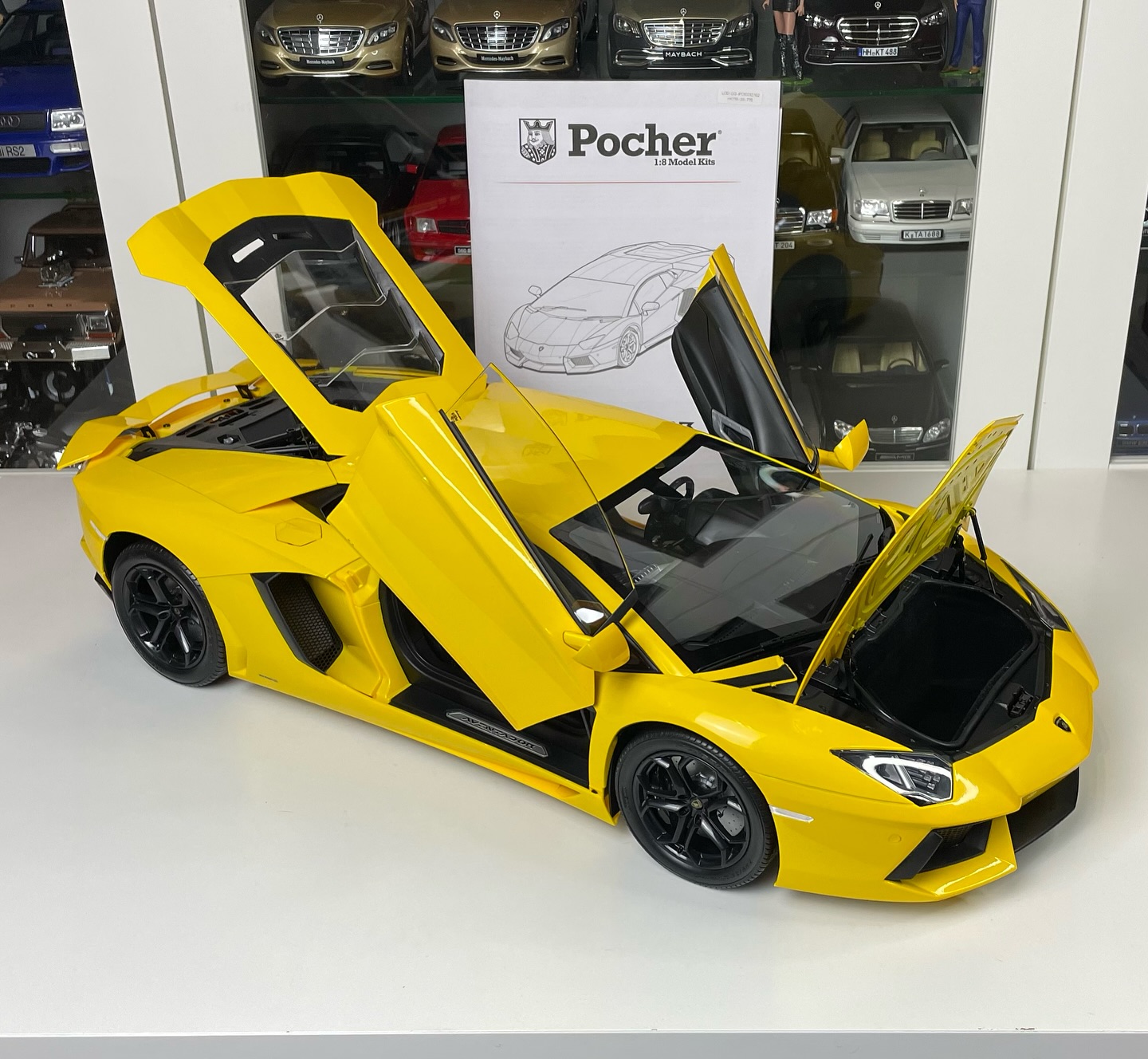 Pocher's 1:8 scale Lamborghini Aventador model