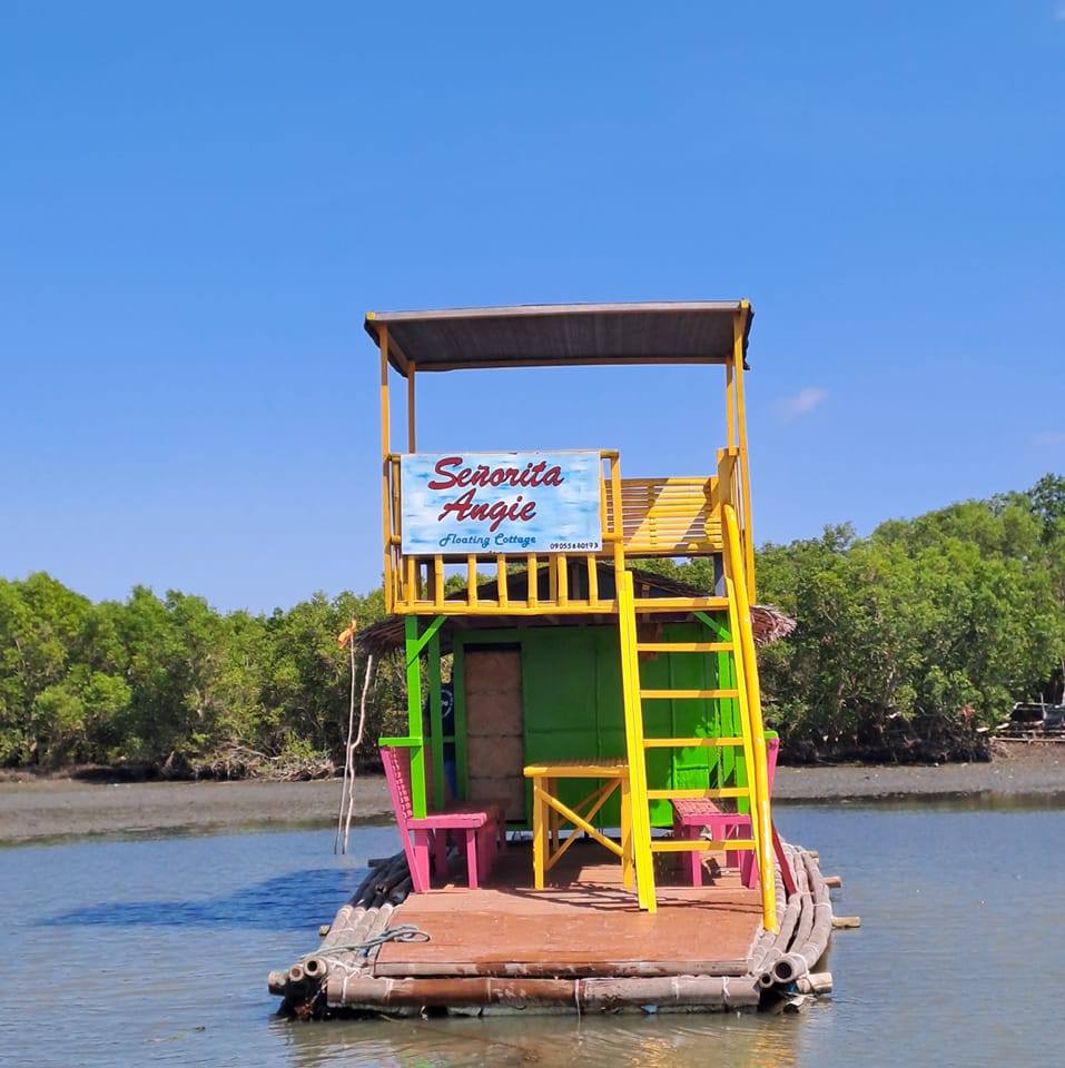 Argenito's and Señorita Angie Floating Cottages | Calatagan