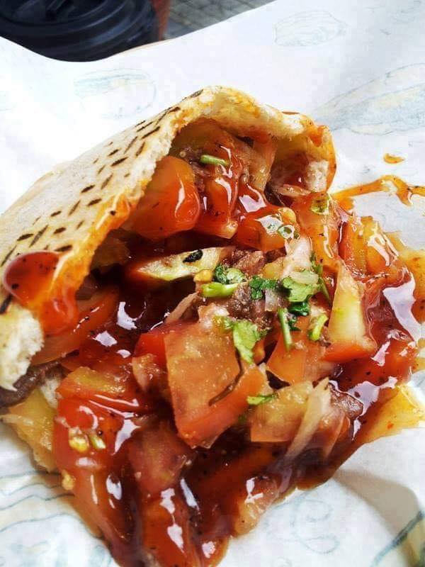 Kebab Roti Pita Sehat Yang Baru Dibuat Dengan Tender Berair Panas Foto Stok Unduh Gambar Sekarang Istock