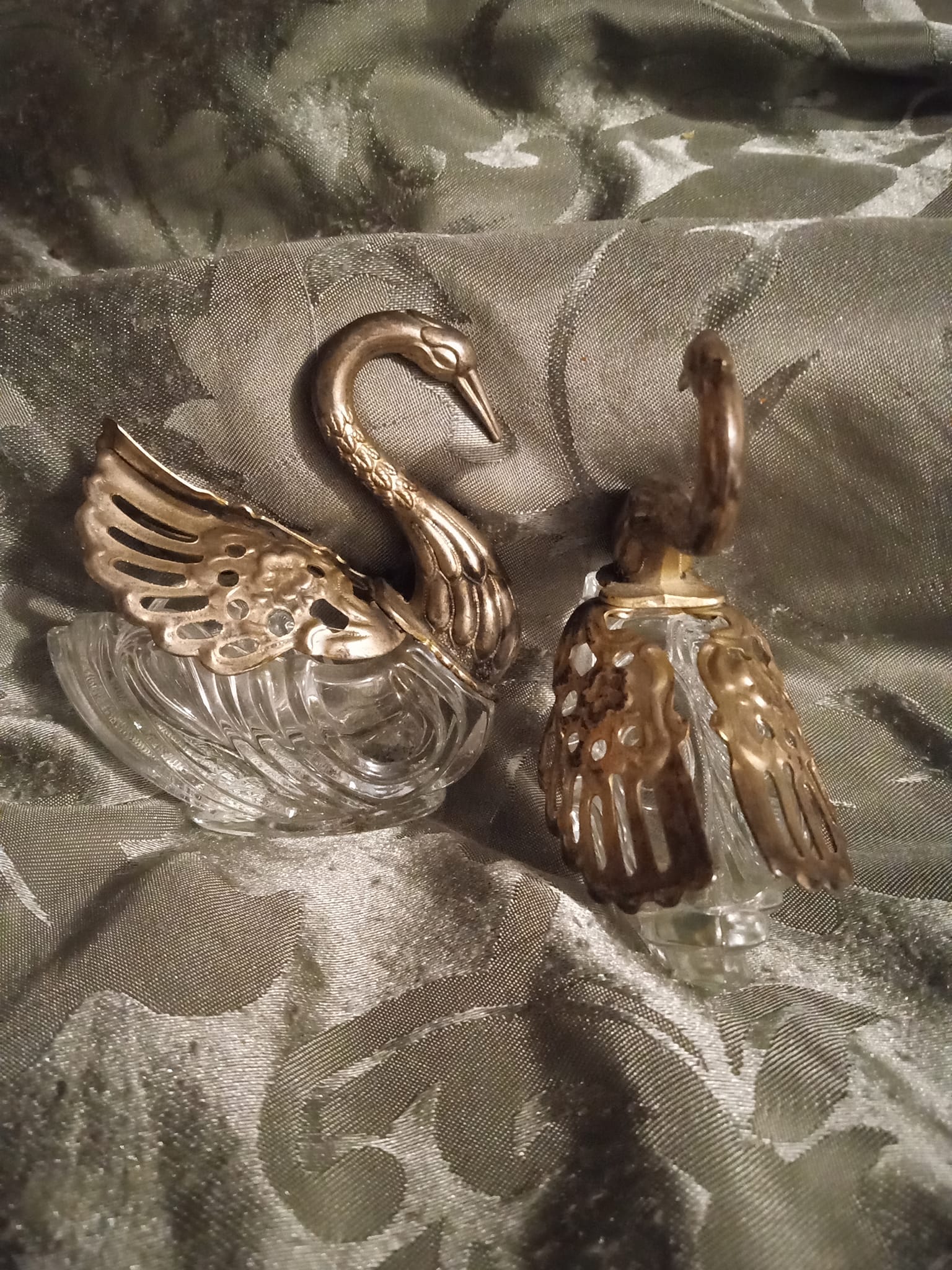 Swan glass I think maybe a candy dish?