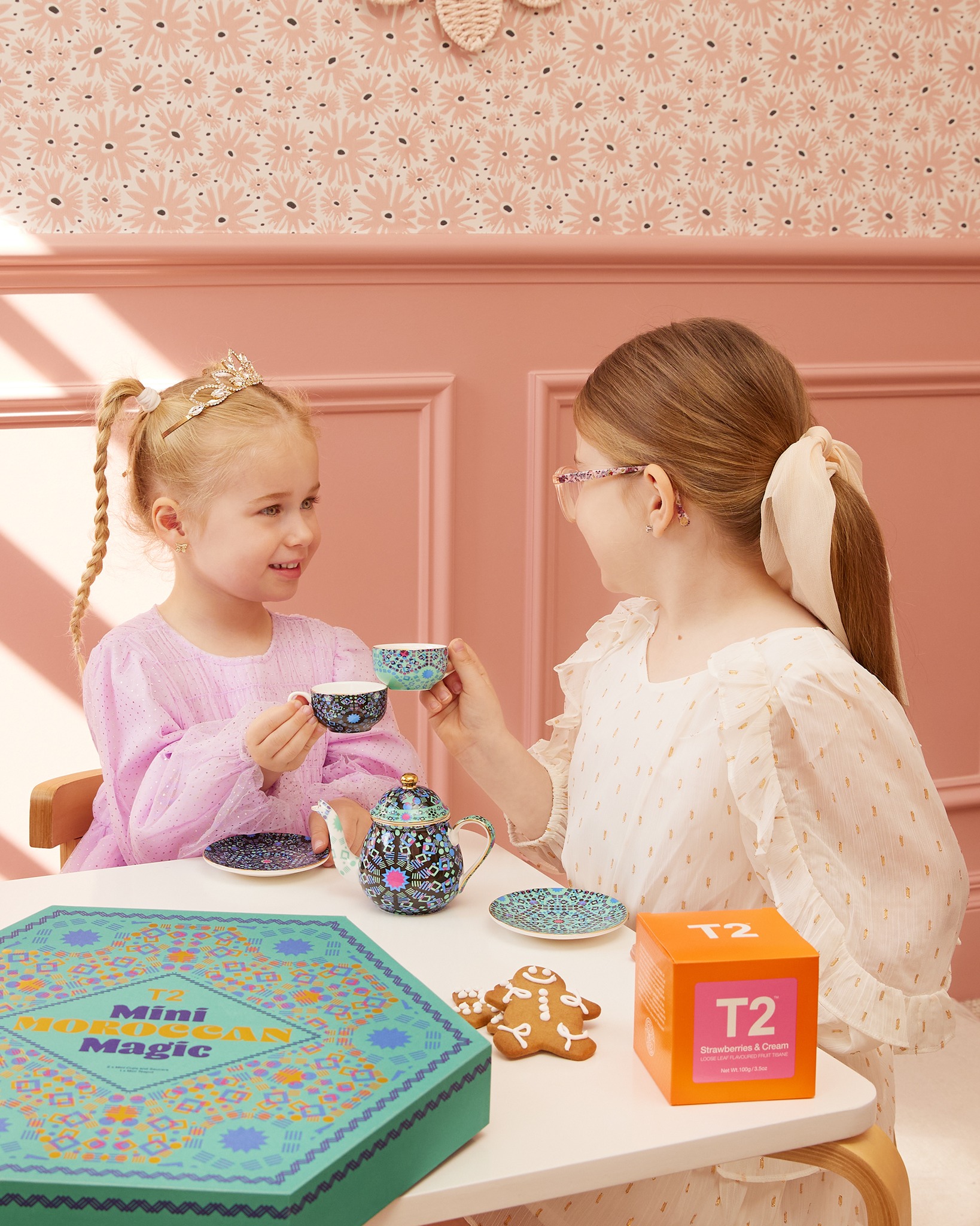 Surprise your mini-me with a tiny teaset inspired by our iconic