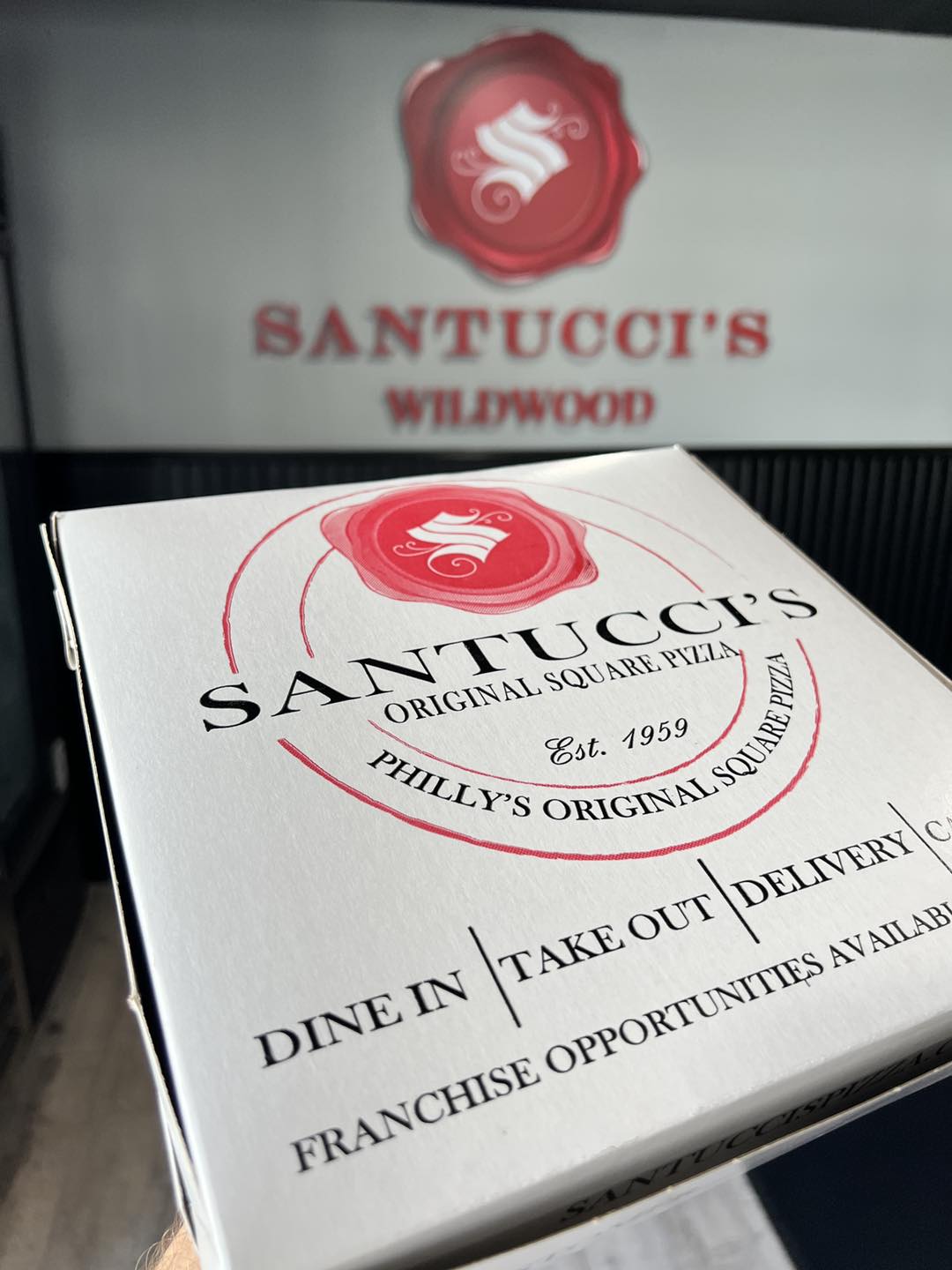 Santucci's Original Square Pizza Wildwood is outstanding, highly