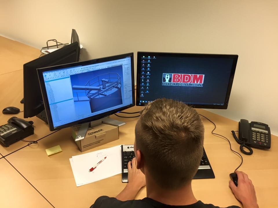 BDM - Brandsma Digitaal Meten - Vandaag werken we met drie man door aan ...