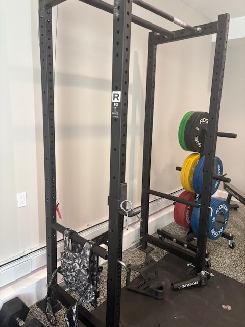 Rogue R-3 Power rack - Weight Lifting Machines & Racks - Oakdale, New ...