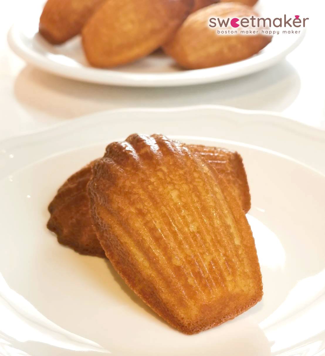 Sweetmaker - 📌SWEETMAKER波士頓派 __ 台北 週末漫步錦州街時 很適合帶顆 #蜂蜜瑪德蓮🐝...