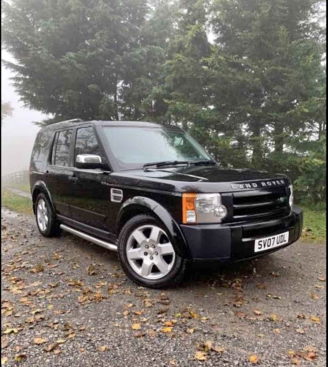 Land Rover Discovery Car Guru at Evie Wynyard blog