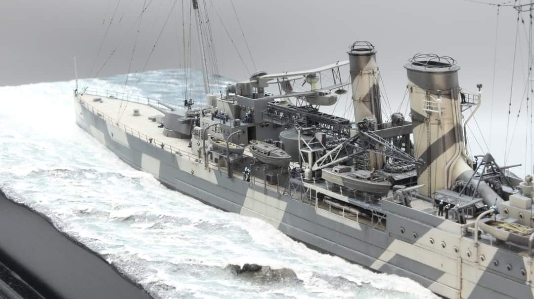USS Hopper (DDG-70) 1/350 scale model