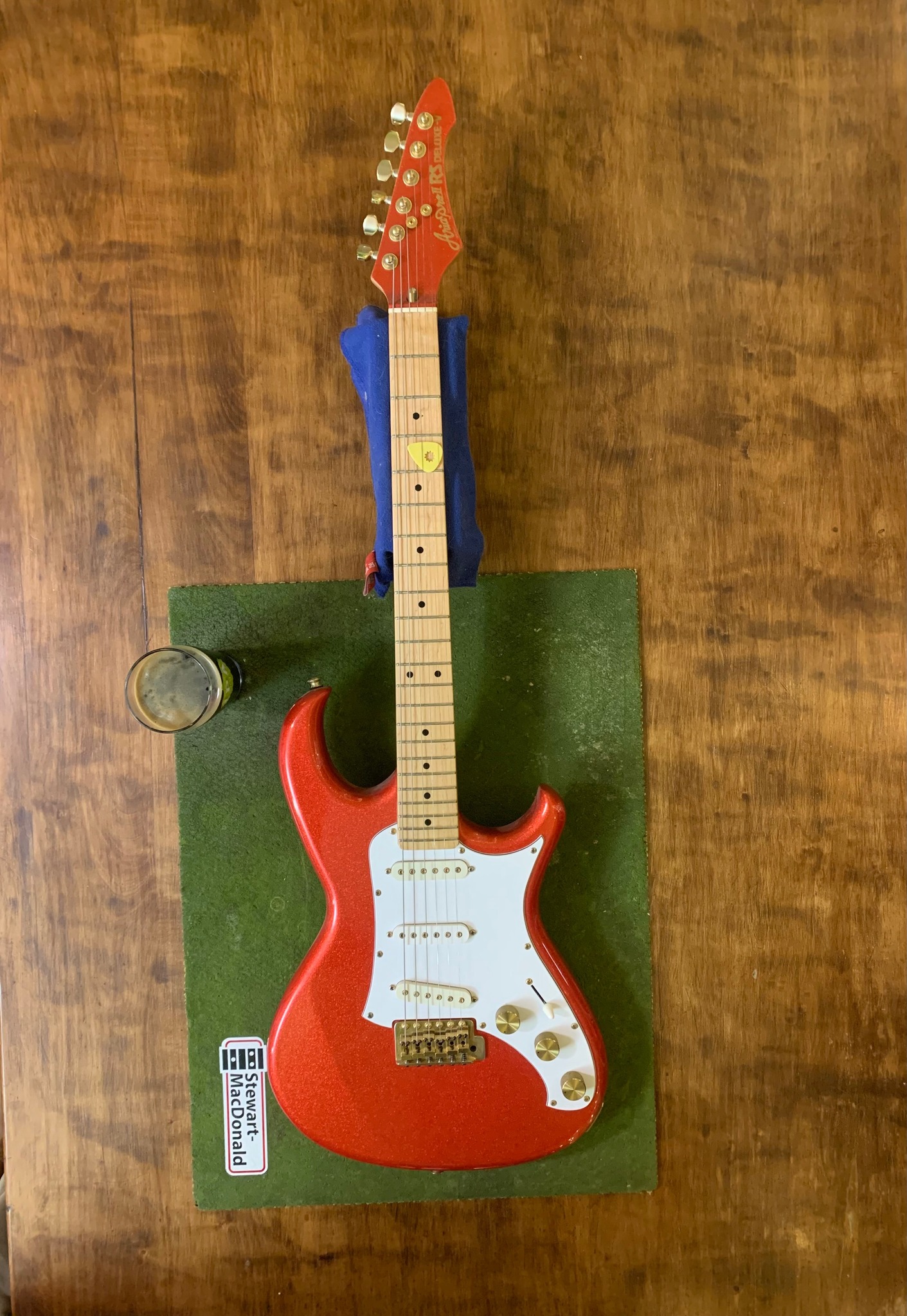Just in ~ 1984 Aria Pro II XX Deluxe V… with a righteous Zebra