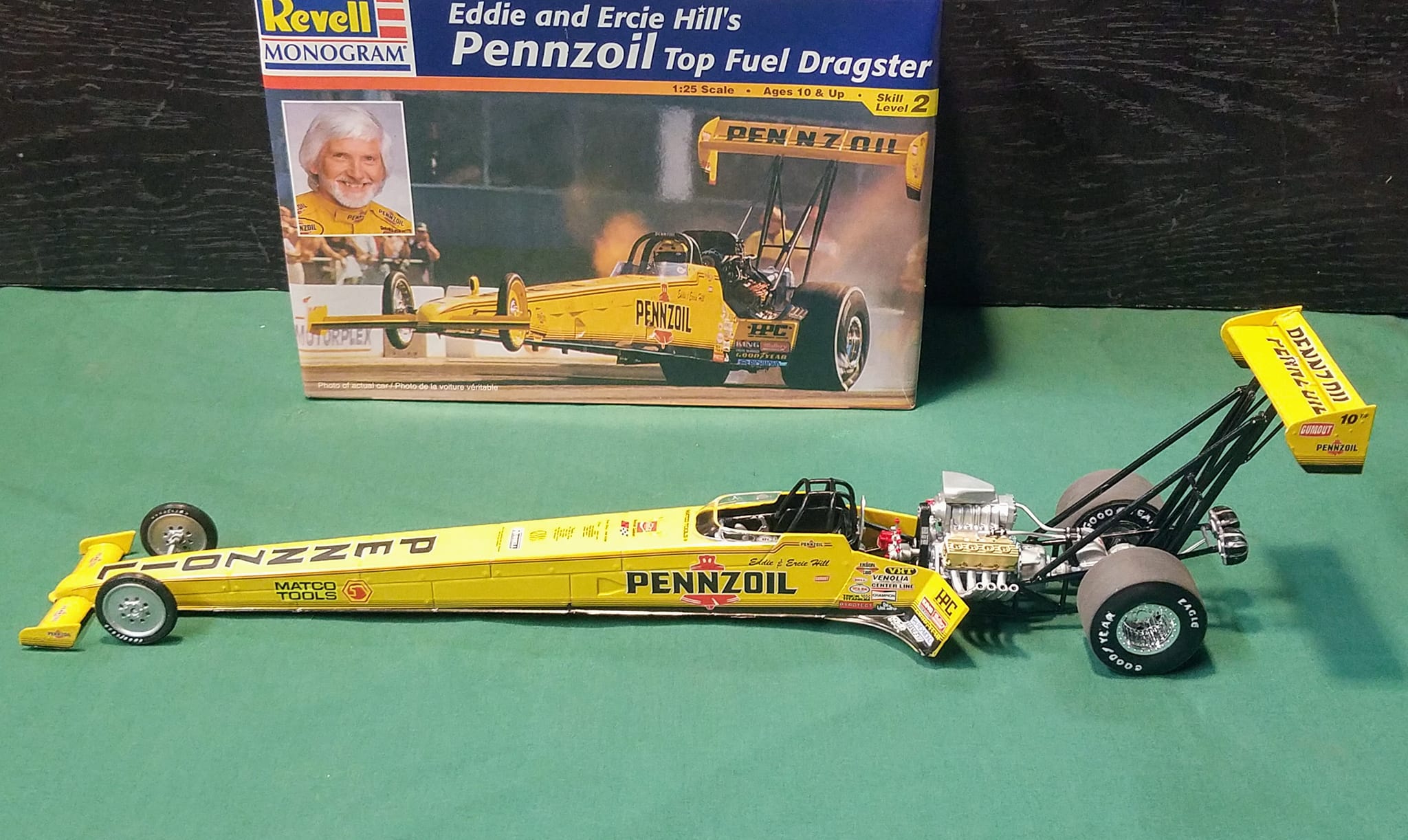 Eddie Hill's 1998 Pennzoil top fuel dragster diecast set