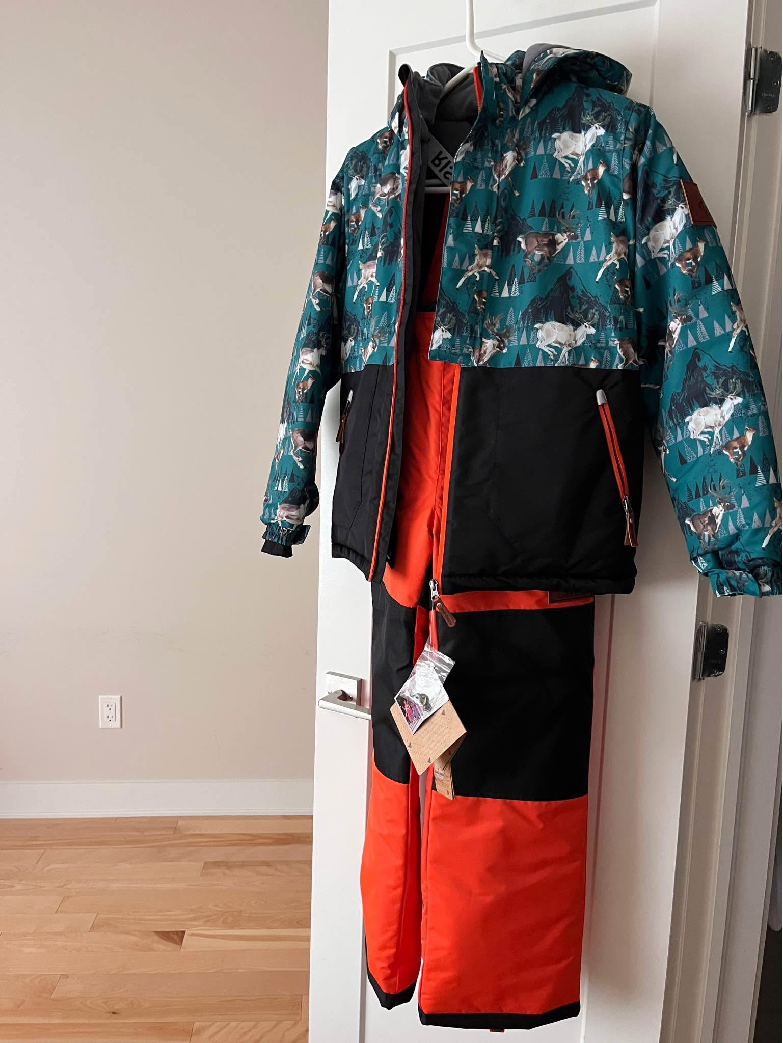 Habit de neige 12 ans / Rising Sun - Outerwear - Saint-Joseph-du-Lac ...