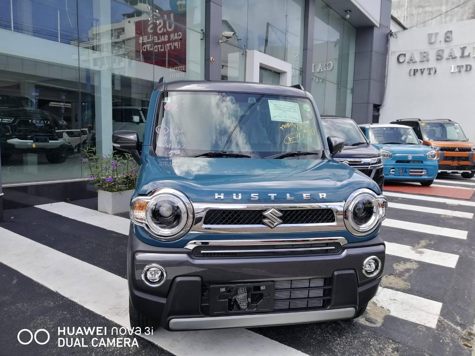 Sold Suzuki Hustler Hybrid G Grade 2024 # Smart Key with Push