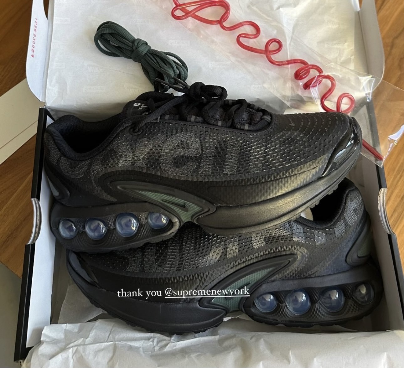 DETAILED LOOK: Supreme x Nike Air Max DNn? MORE INFO: https 