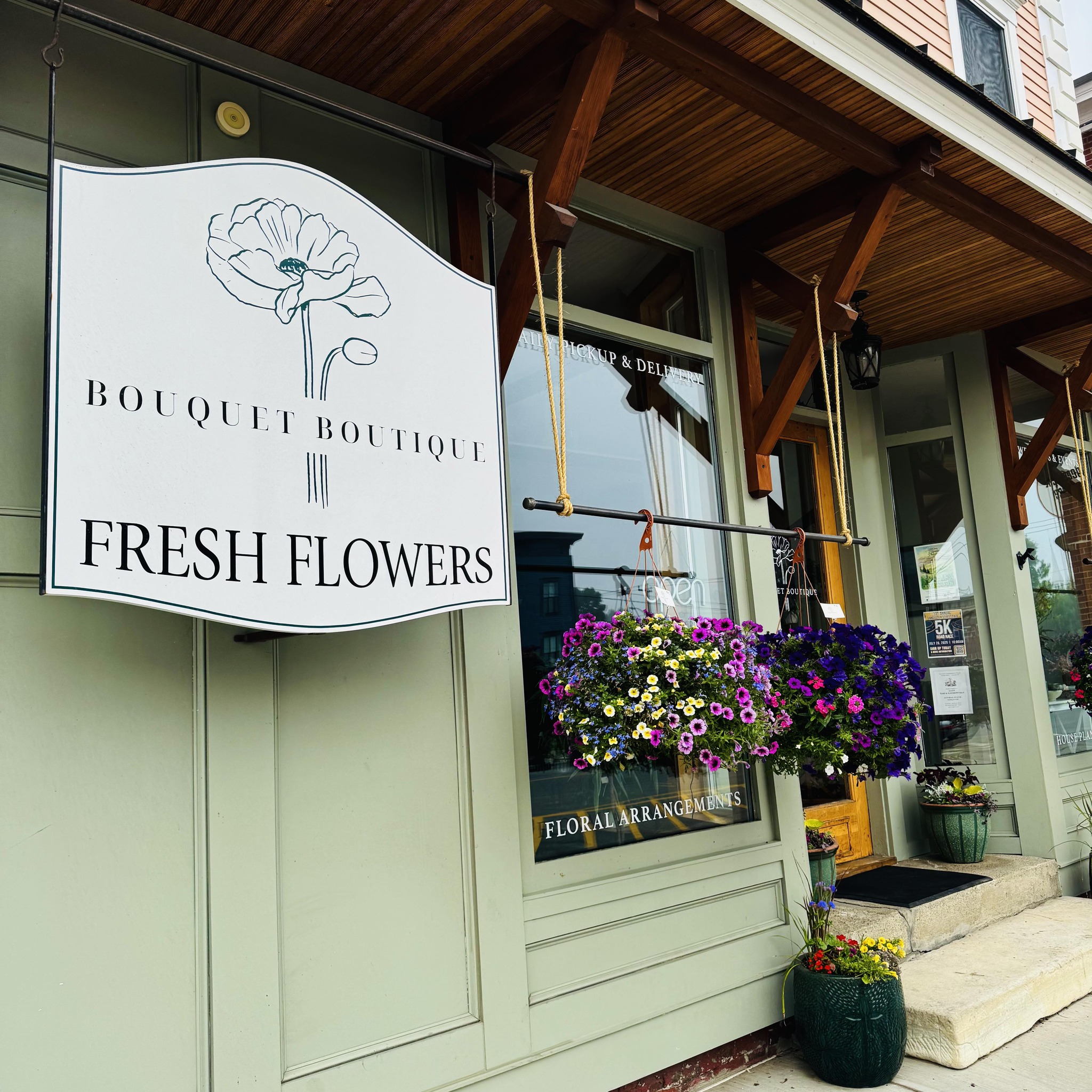 Fall is full of color around here 🍂 #floral #florist #flowershop # ...