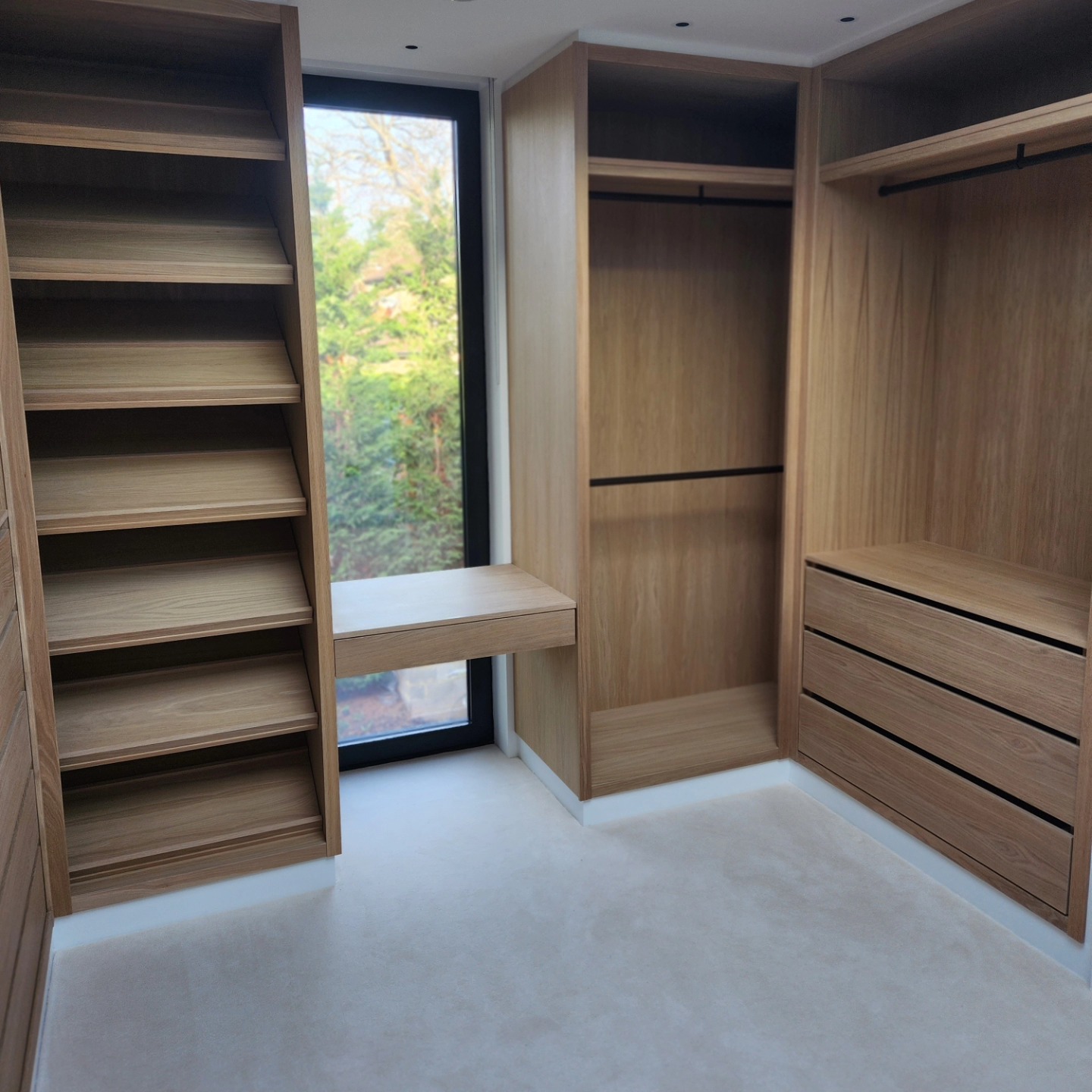 K&D Specialist Interiors