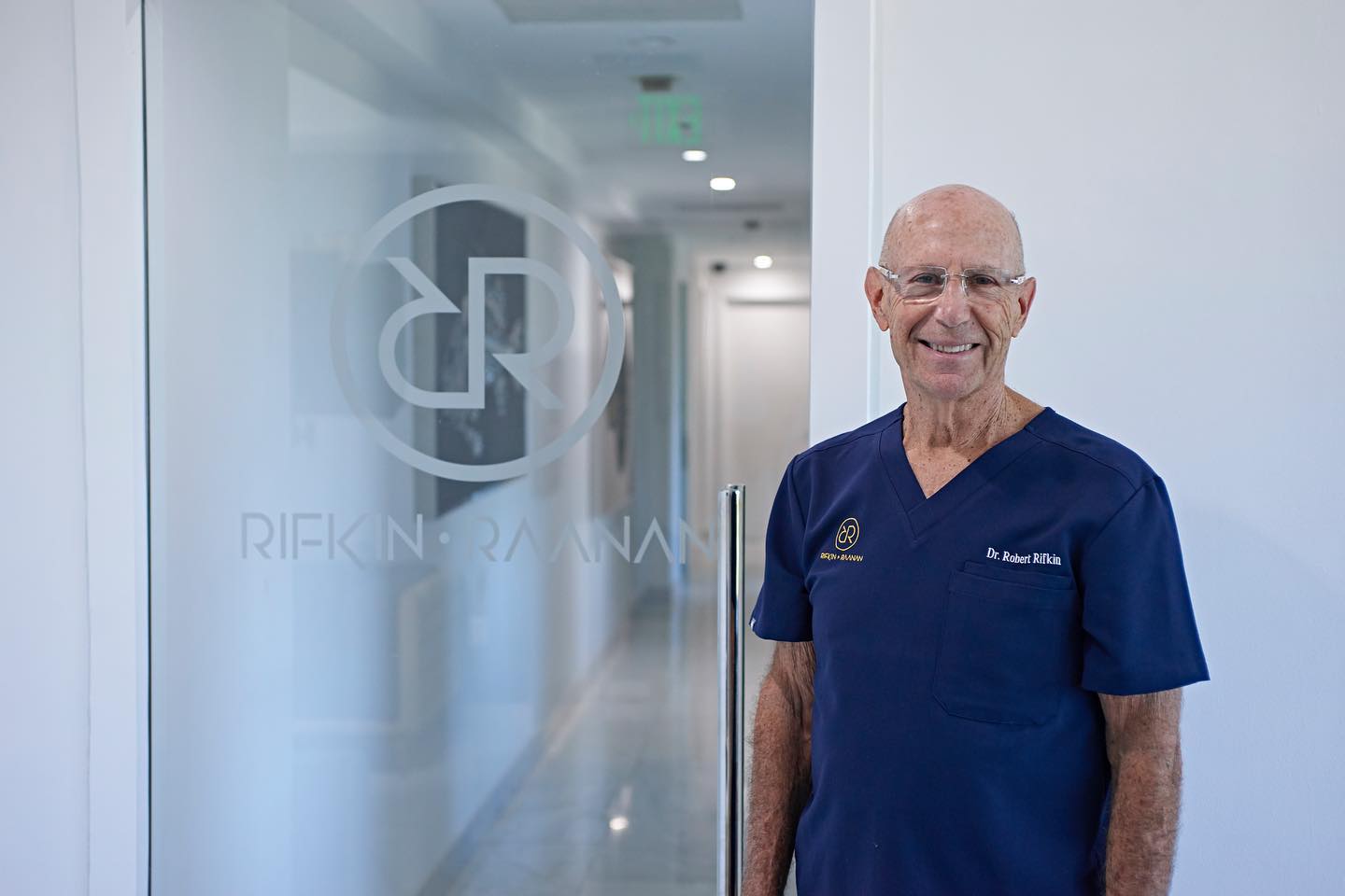 Dr. Robert Rifkin