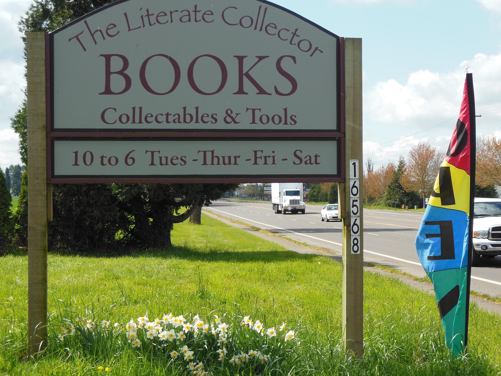 The Literate Collector | Woodburn OR