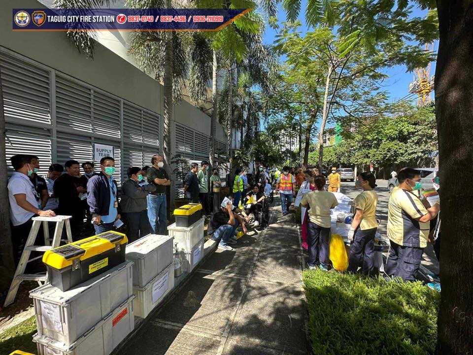 BFP - IN PHOTOS || Fire Evacuation Drill at St. Lukes Medical City ...