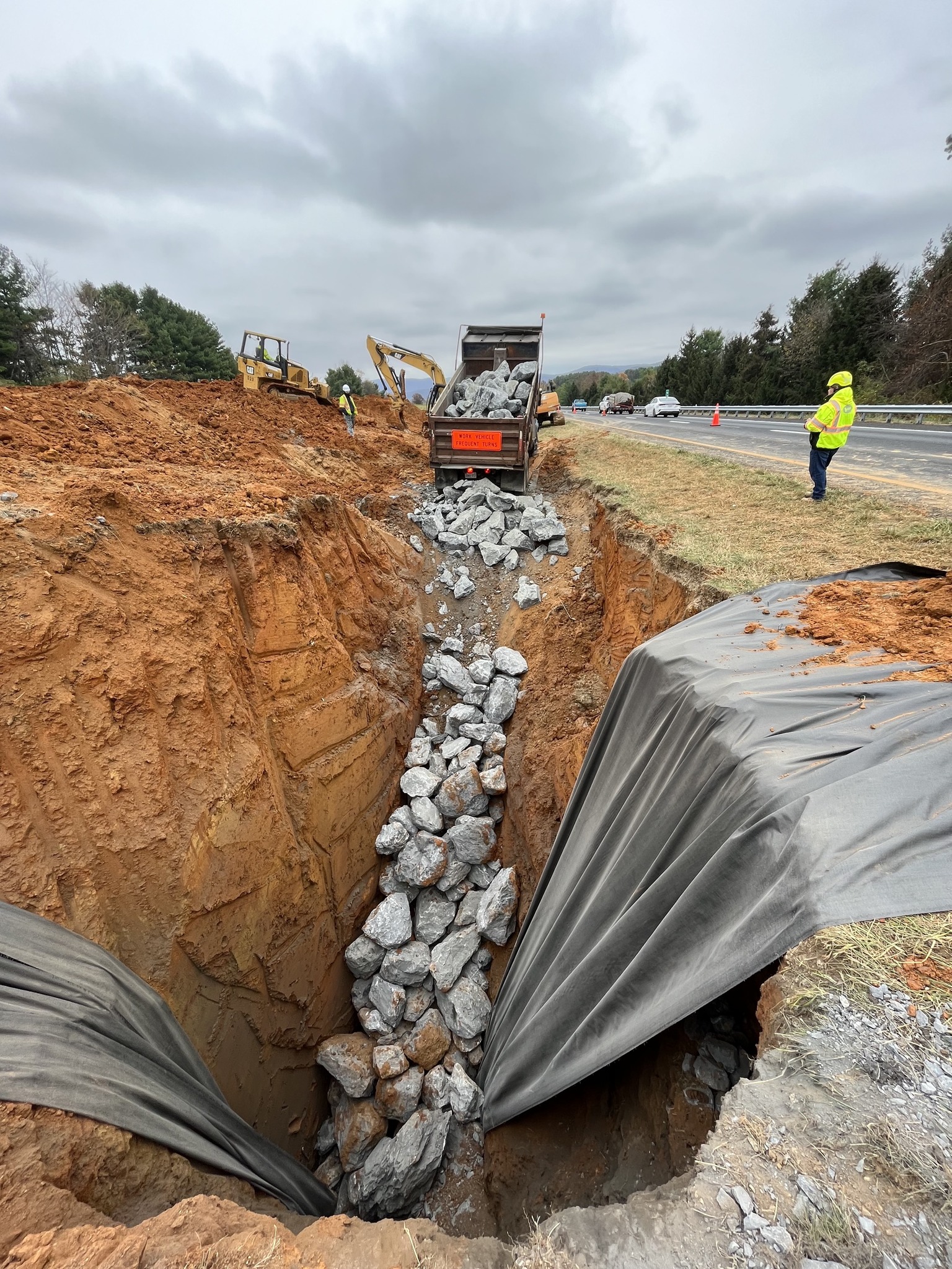 Sinkhole blocks northbound lanes near exit 6a in Lewisboro