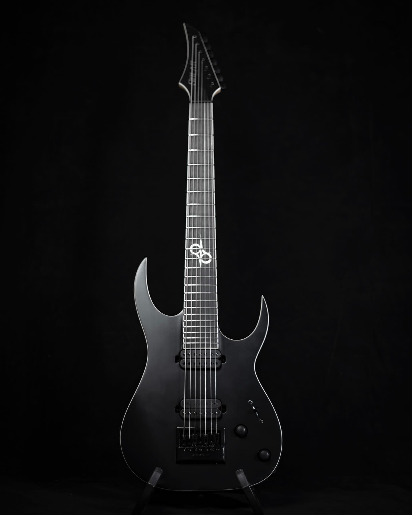 The New S1.7 - Our first 7-string S-Type guitar with a Poplar burl