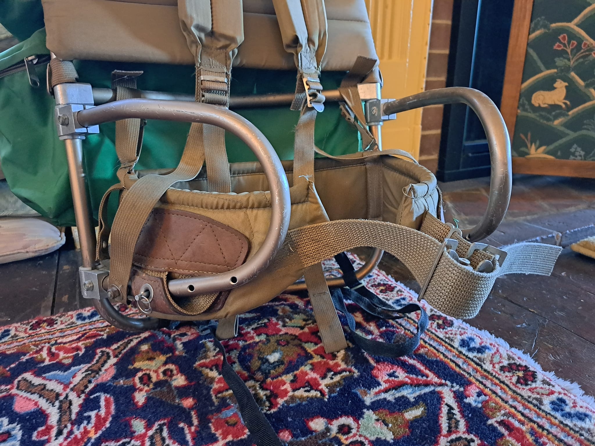 19 gaming laptop backpack Phoenix Rising MOJO 19