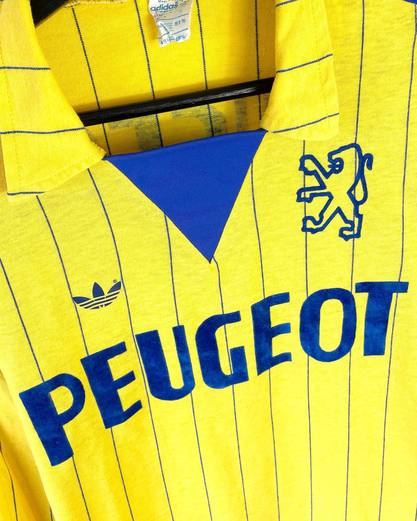 FC Sochaux X Peugeot X Adidas 💛💙 That Adidas Ventex Pintstripe