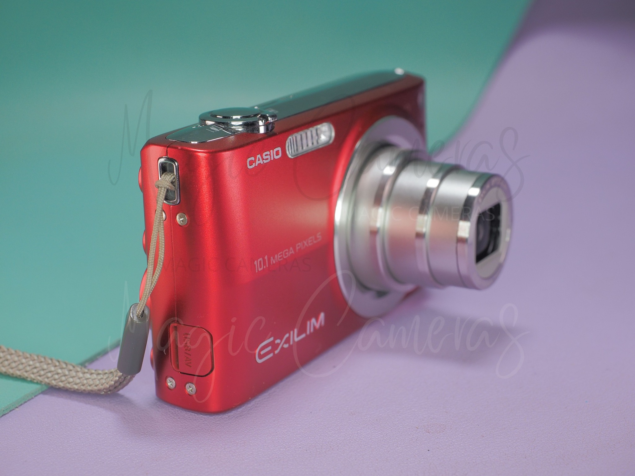 Casio Exilim EX-Z200 10.1MP digital camera for sale