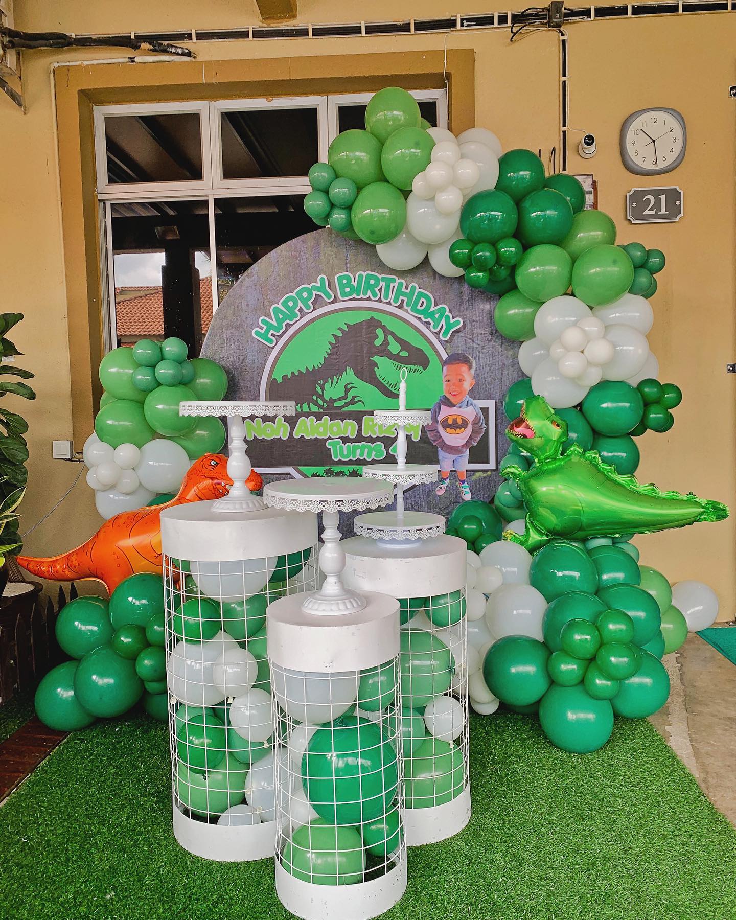 🎉 SURPRISE PLANNER | EVENT... - Bseri bouquet & balloon