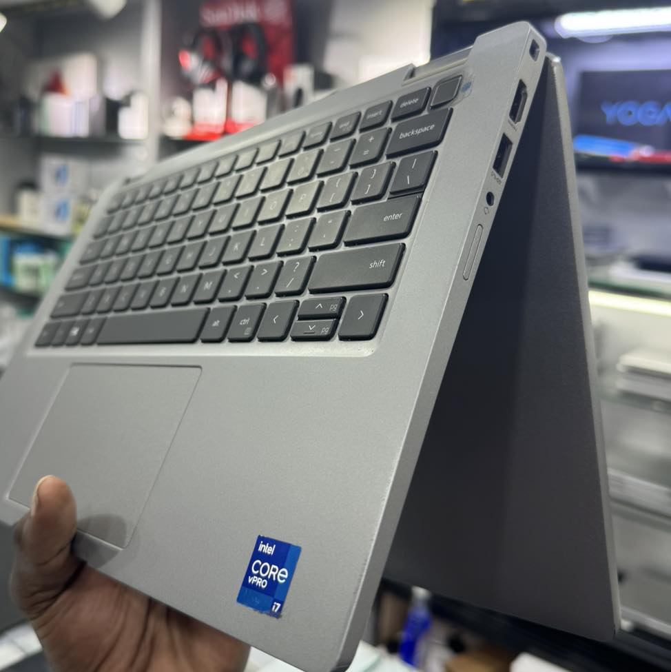 2021 Dell Latitude 5320 Laptop 13.3