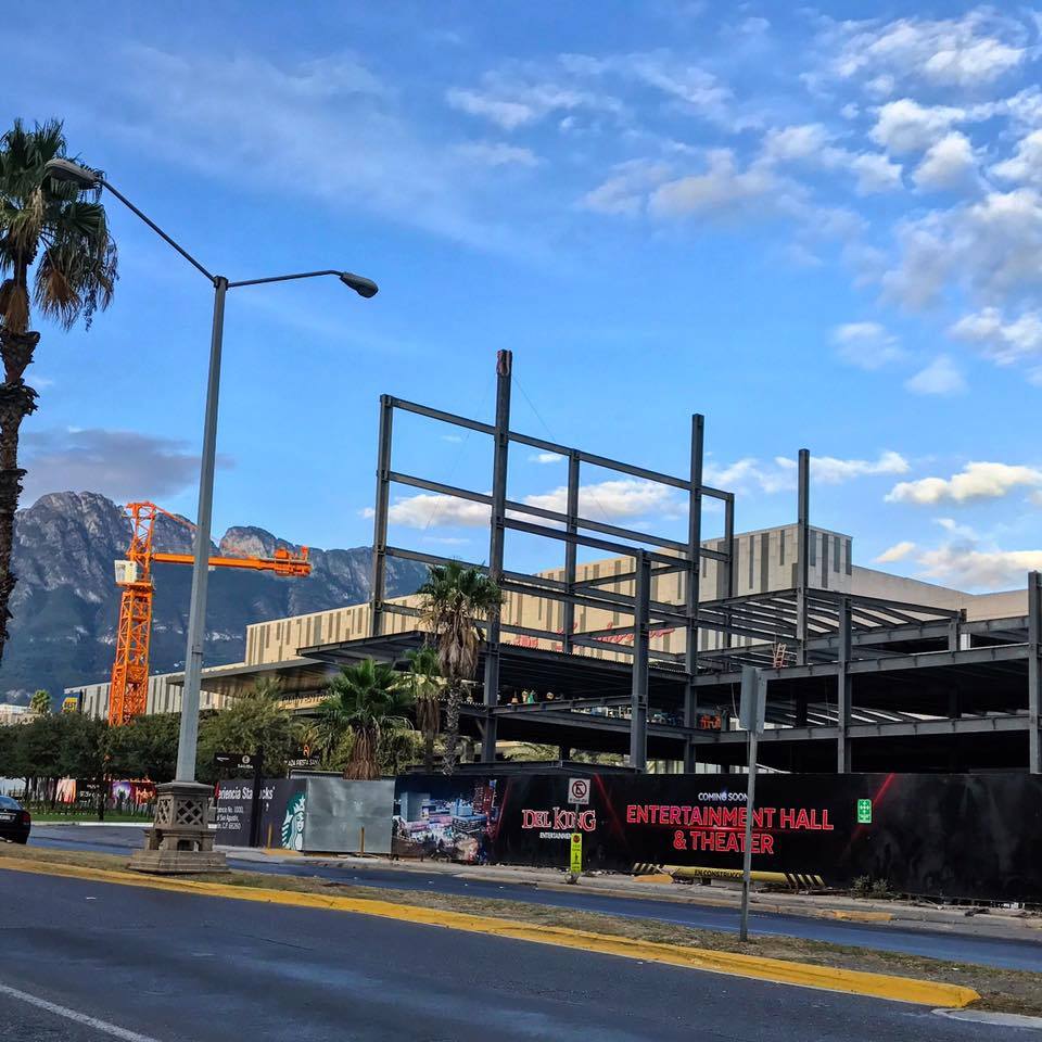 El Showcenter Complex se... - Grupo Inmobiliario Monterrey