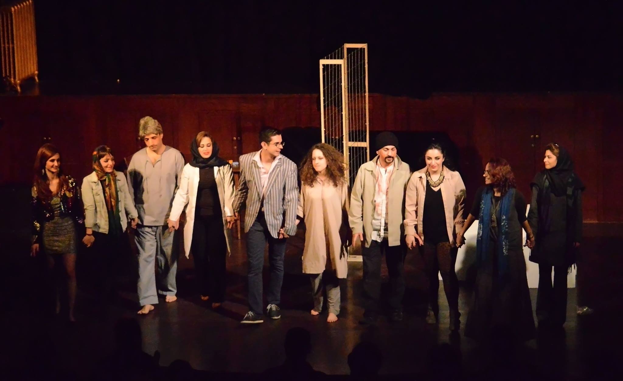 گروه تئاتر رها - Raha theatre Group