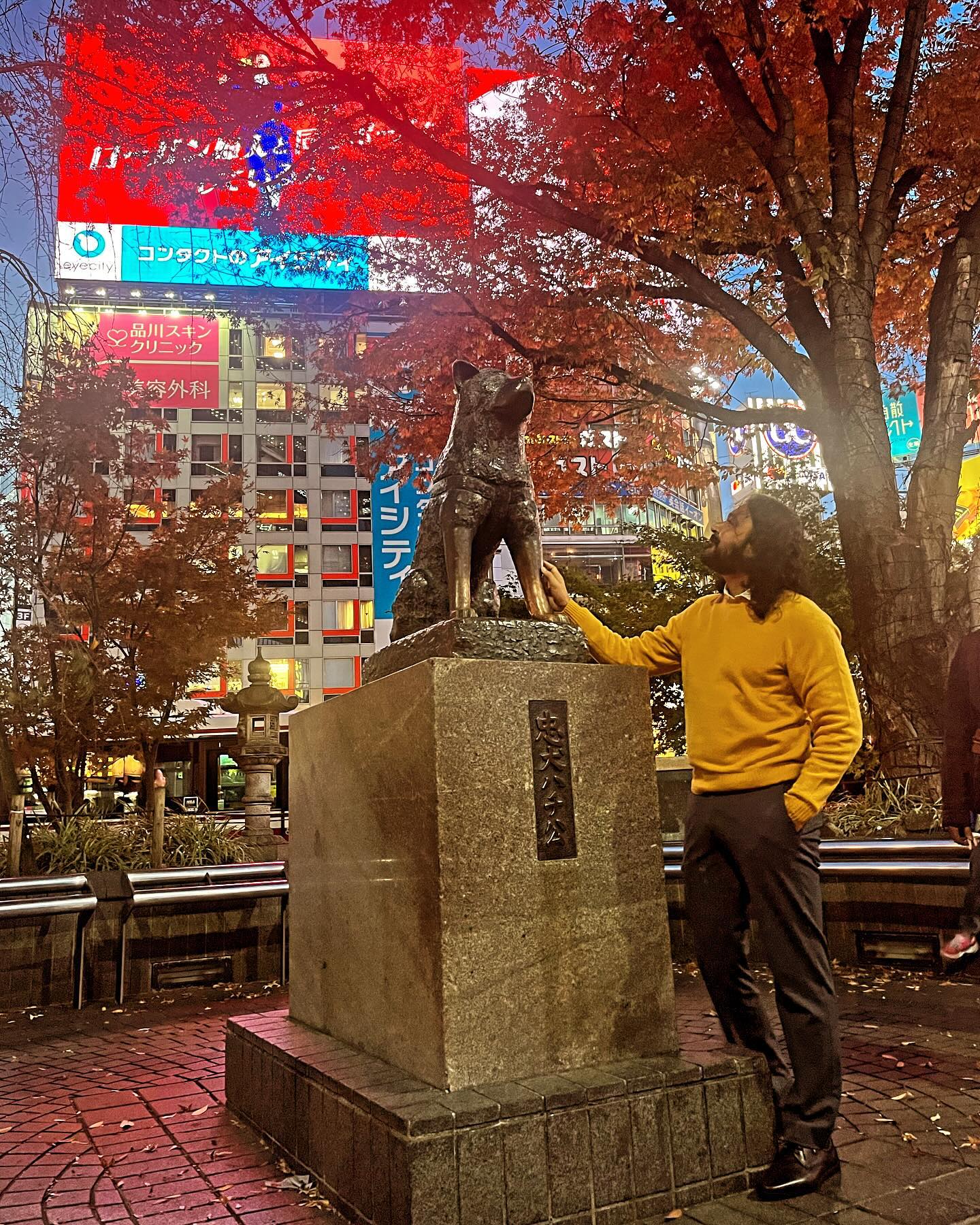 Hachiko statue in Shibuya, Tokyo, Japan