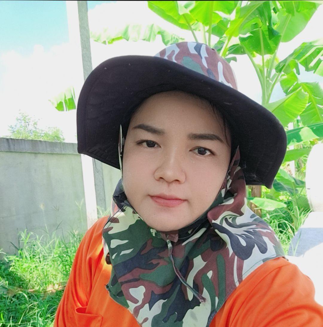 อรอุมา พากิน